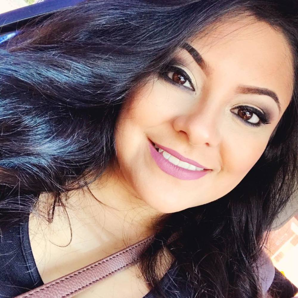 Meet your Posher, Nahomi